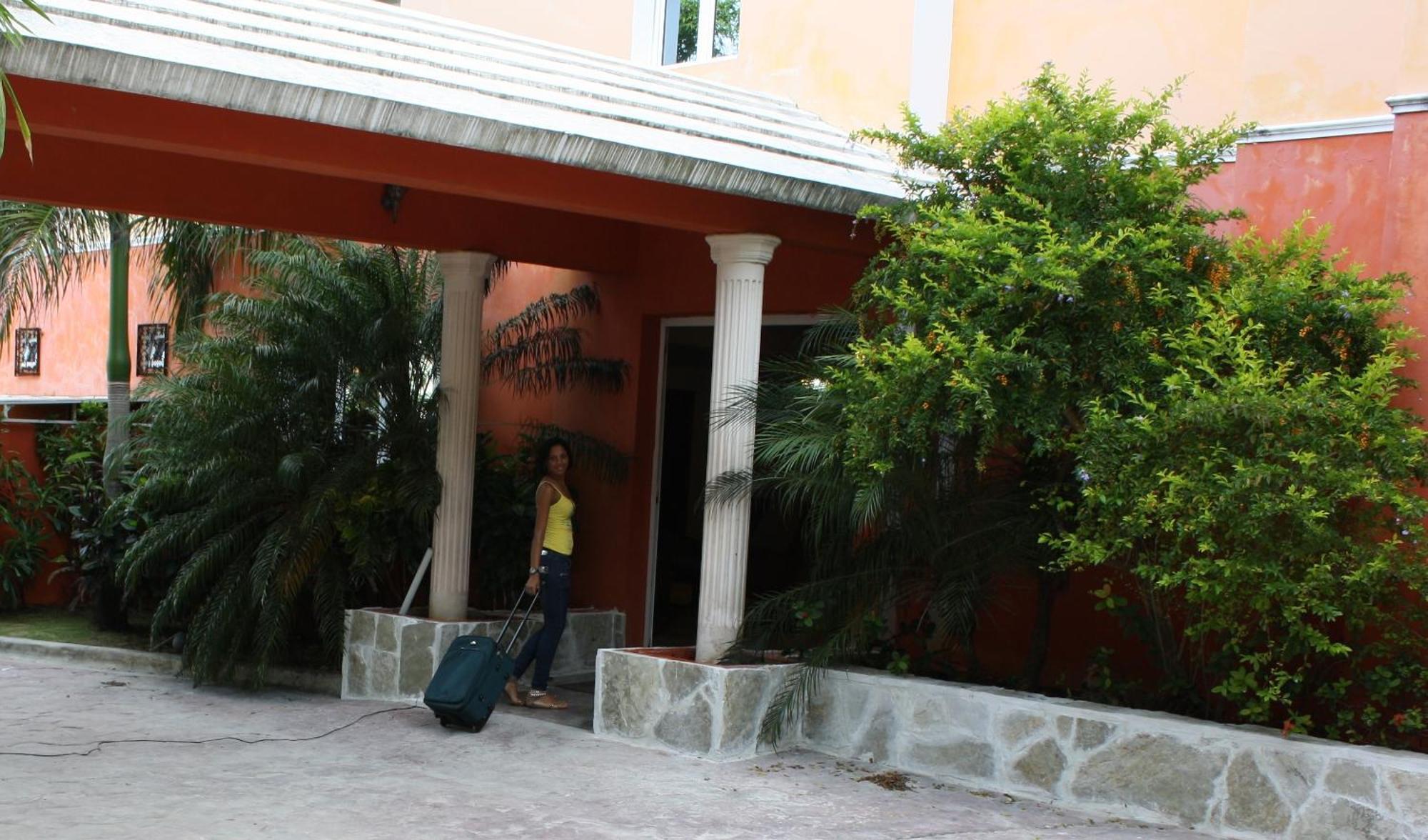 Hotel Marimba פונטה קאנה מראה חיצוני תמונה